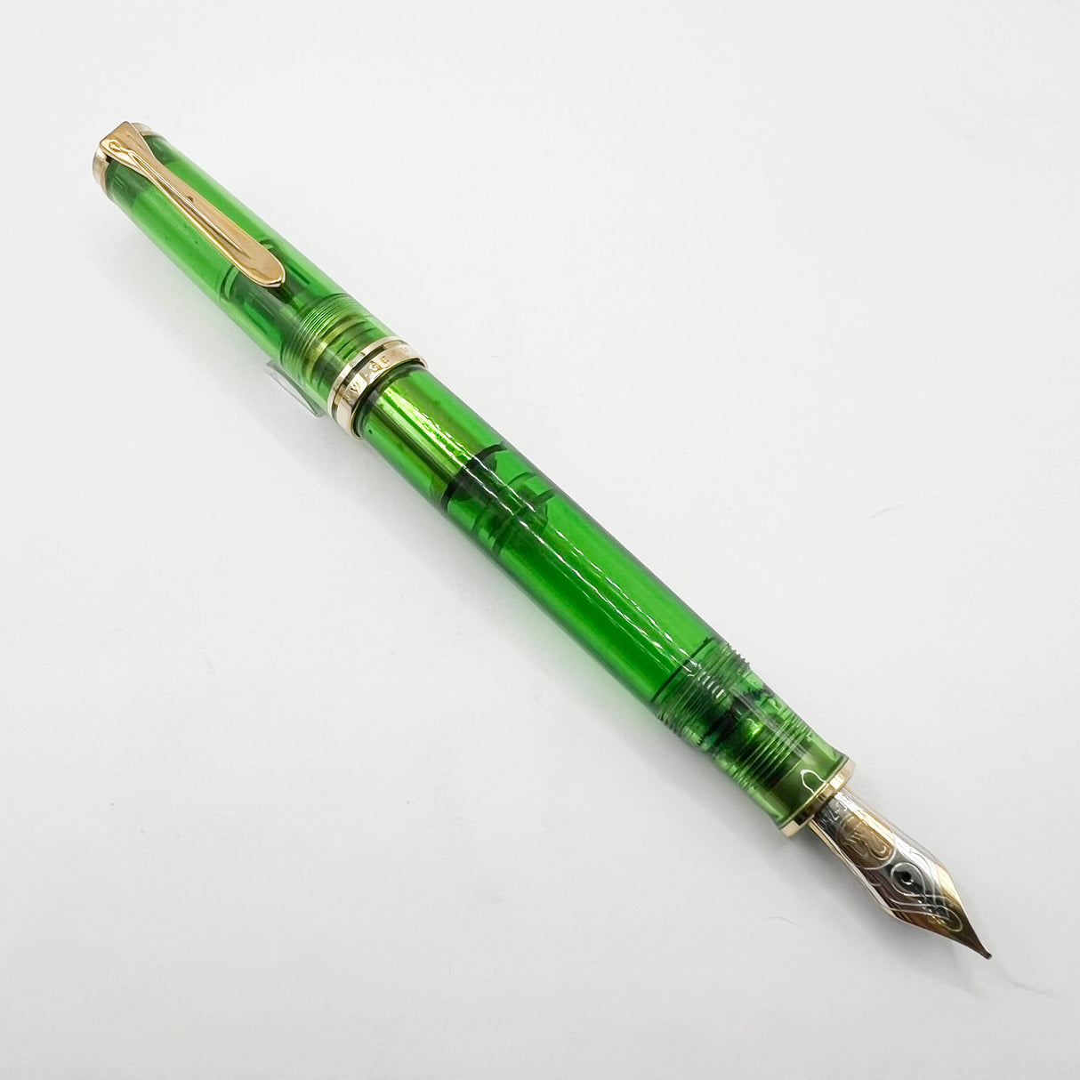 Pelikan M800 - The Original Transparent Green Demonstrator Limited Edition Fountain Pen (Circa 1995) - Semi-Flex Medium 18C Gold Nib
