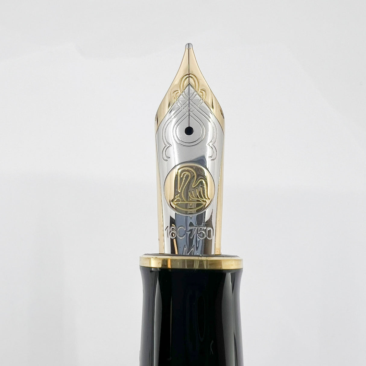 Pelikan Souveran Black/Green Striped M1000 Fountain Pen -  Flexible Medium 18kt Gold Nib