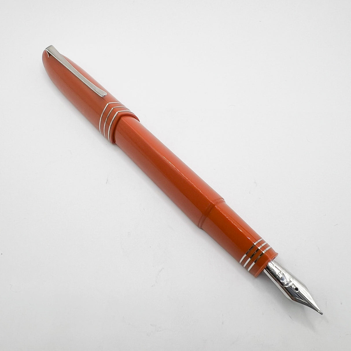 OMAS #360 for Armando Simoni Club Orange Triangulated  Fountain Pen (Circa 1999) - Medium 18kt Gold Nib