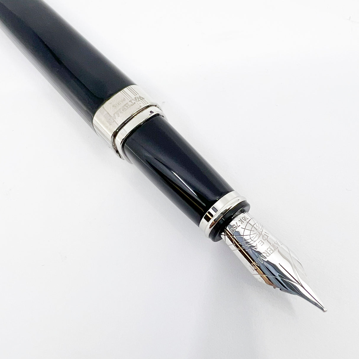 Waterman Oversized Exception Black Fountain Pen - 4-Sided Body  with 2 Sides of Charcoal Stripes -  Medium 18kt Gold Nib