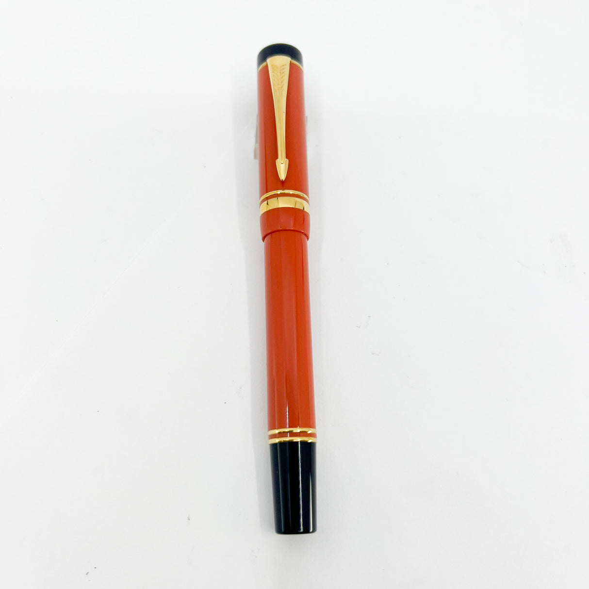 Parker International  Duofold Orange Fountain  Pen - Medium 18kt Gold Nib