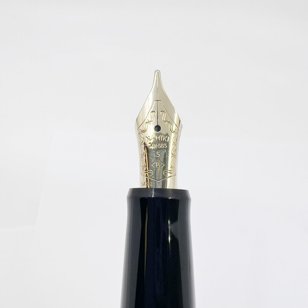 Namiki Nippon Art Pinetree Bonzai Fountain Pen  - Broad 14kt Gold Nib