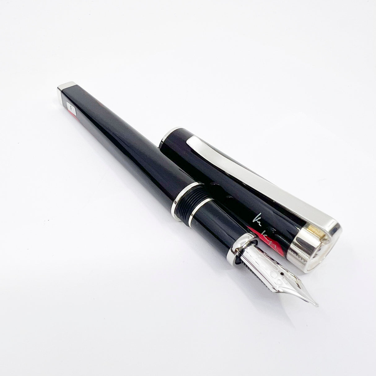 Montblanc Franz Kafka Writers Series Limited Edition Fountain Pen - Fine 18kt Gold  Nib