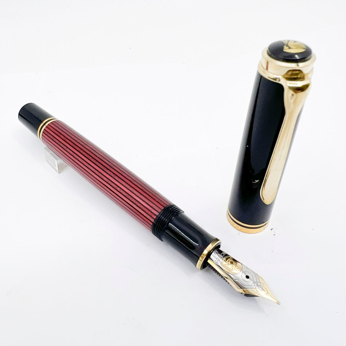 Pelikan M800 Black/Red Striped Fountain Pen - The Original! - Medium 18kt Gold Nib