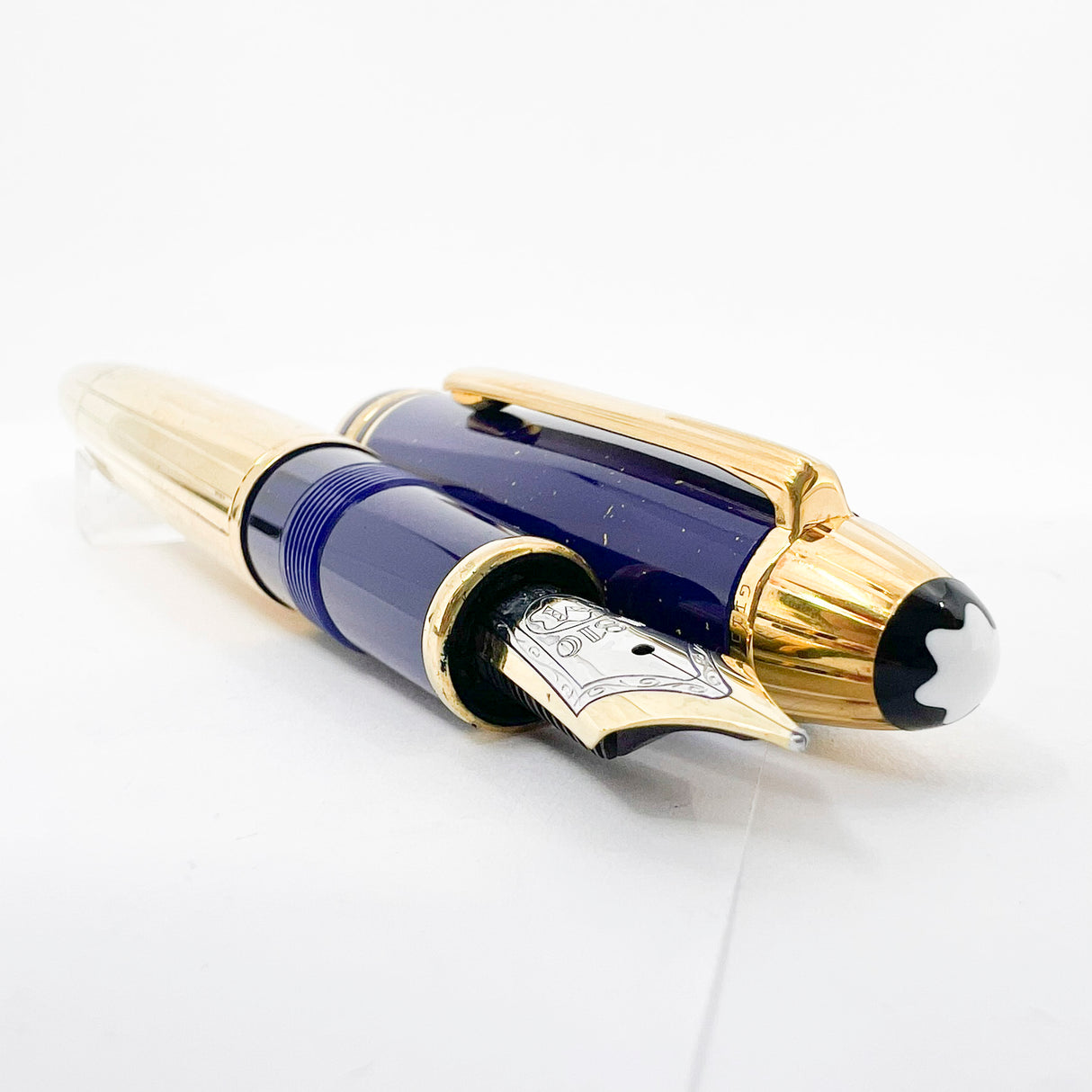 Montblanc Ramses II Special Edition LeGrand #146 Fountain Pen - Medium 18kt Gold Nib