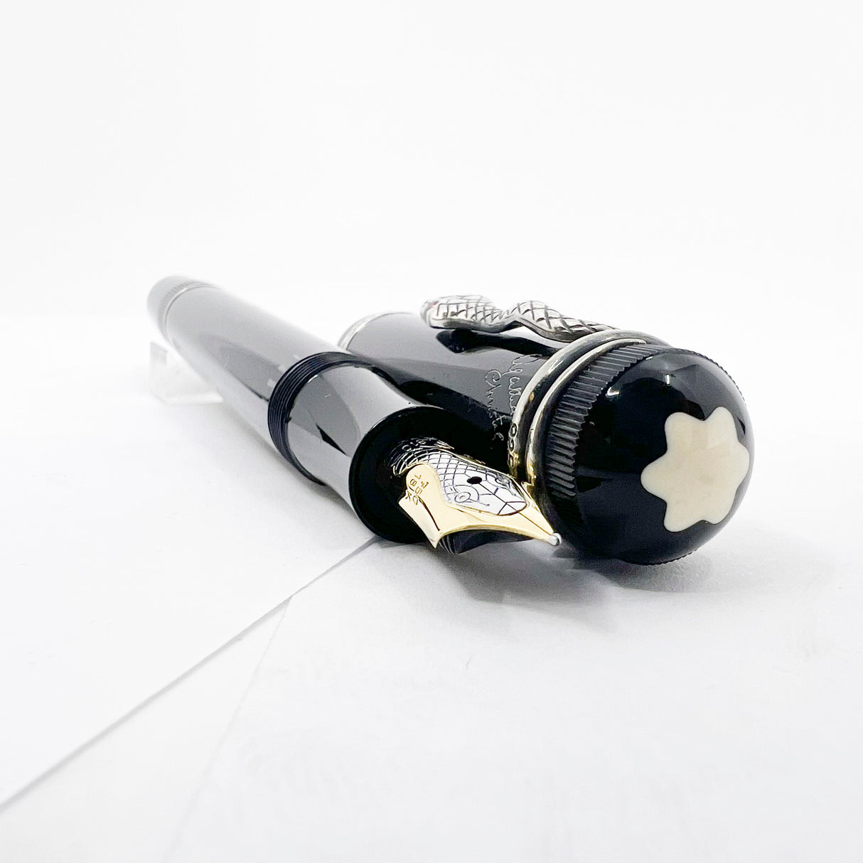 Montblanc Agatha Christie Sterling Silver Limited Edition Fountain Pen - Fine 18kt Gold Nib
