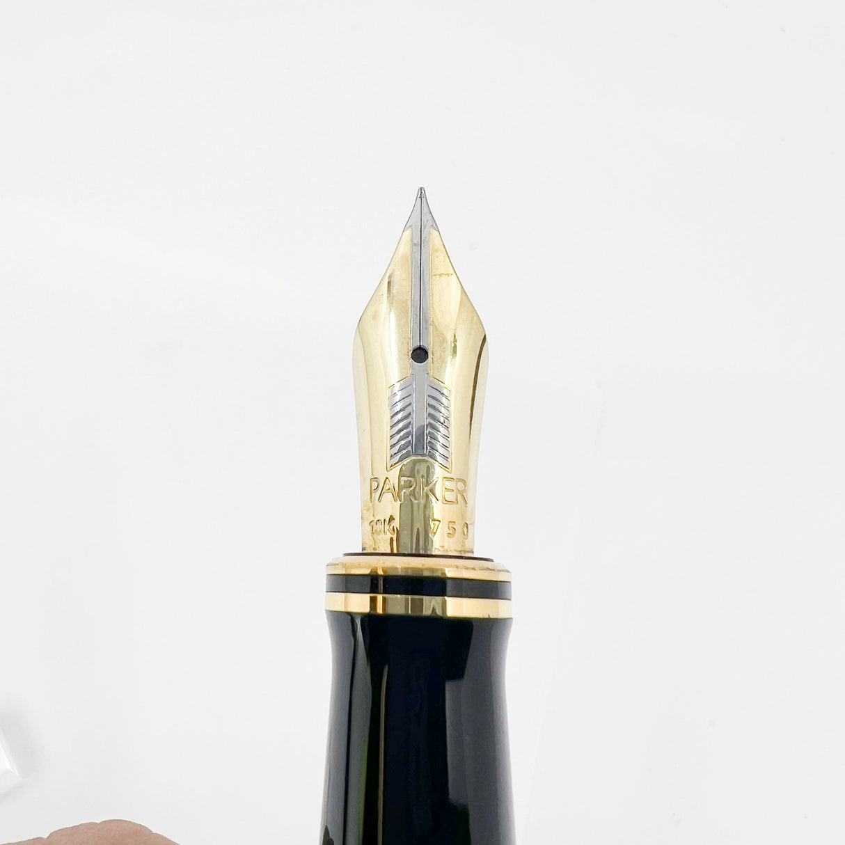 Parker Centennial (Largest Size) Duofold Blue Marble Fountain Pen - Extra Fine 18kt Gold Nib - Circa 1991