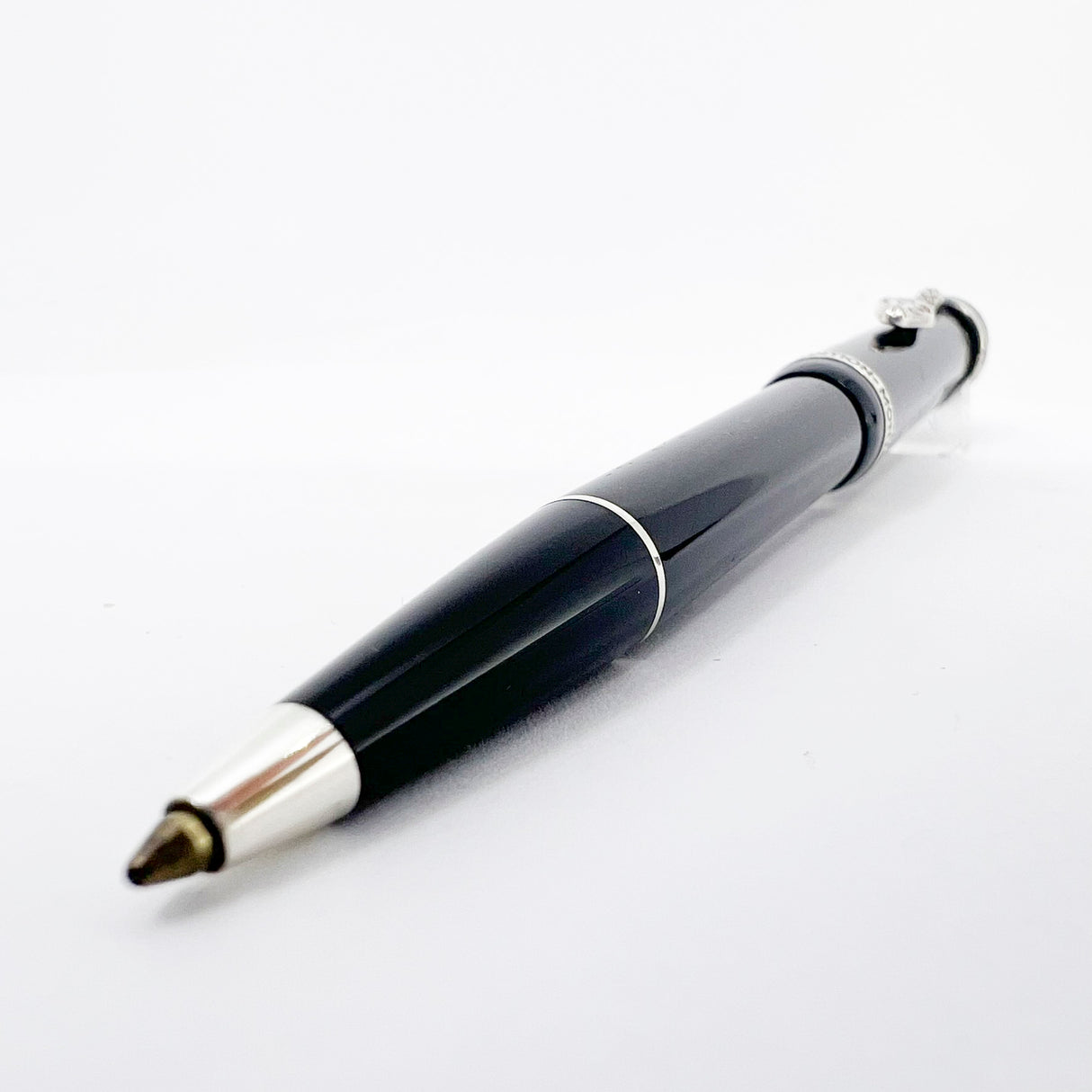 Montblanc Agatha Christie Writer Series Limited Edition Ballpoint Pen - Sterling Silver Snake Clip with Ruby Eyes