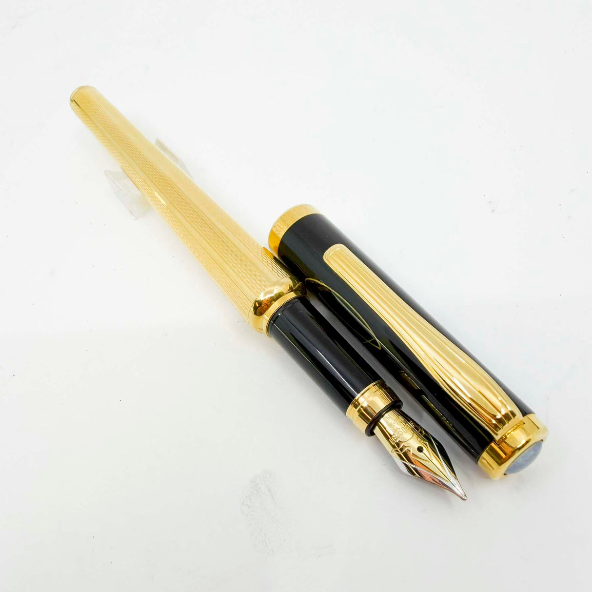 LeBoeuf Greg Norman Limited Edition Fountain Pen - Medium 18kt Gold Nib - Circa 1995