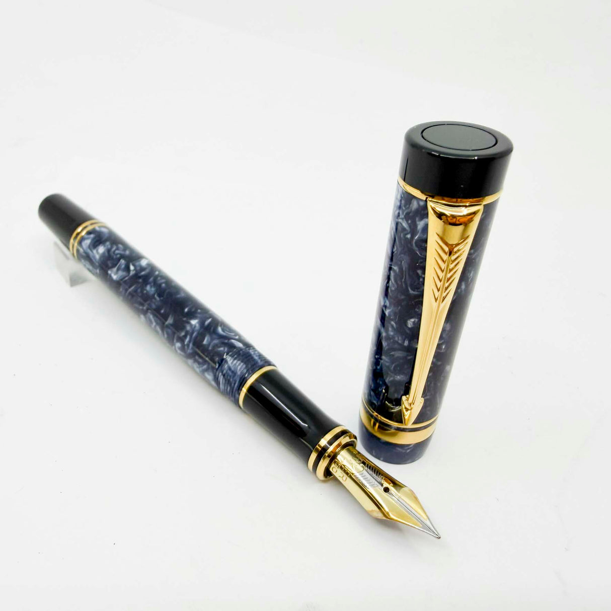 Parker International Duofold Blue Marble Fountain Pen - Fine 18kt Gold Nib