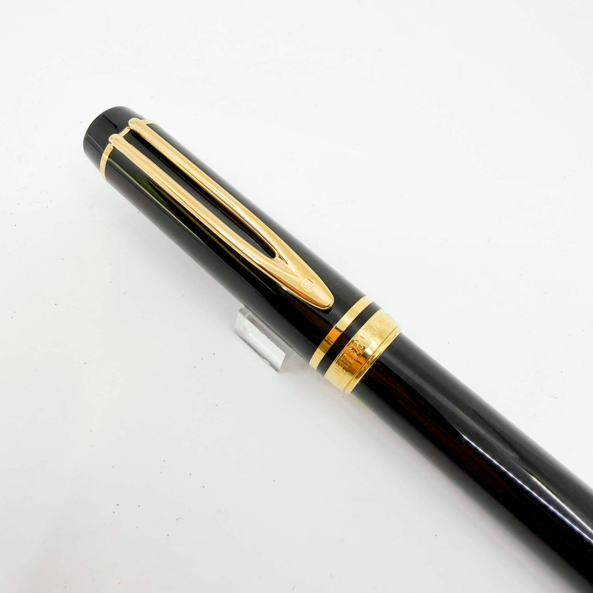 Waterman Man 100 Fountain Pen  - Fine 18kt Gold Nib