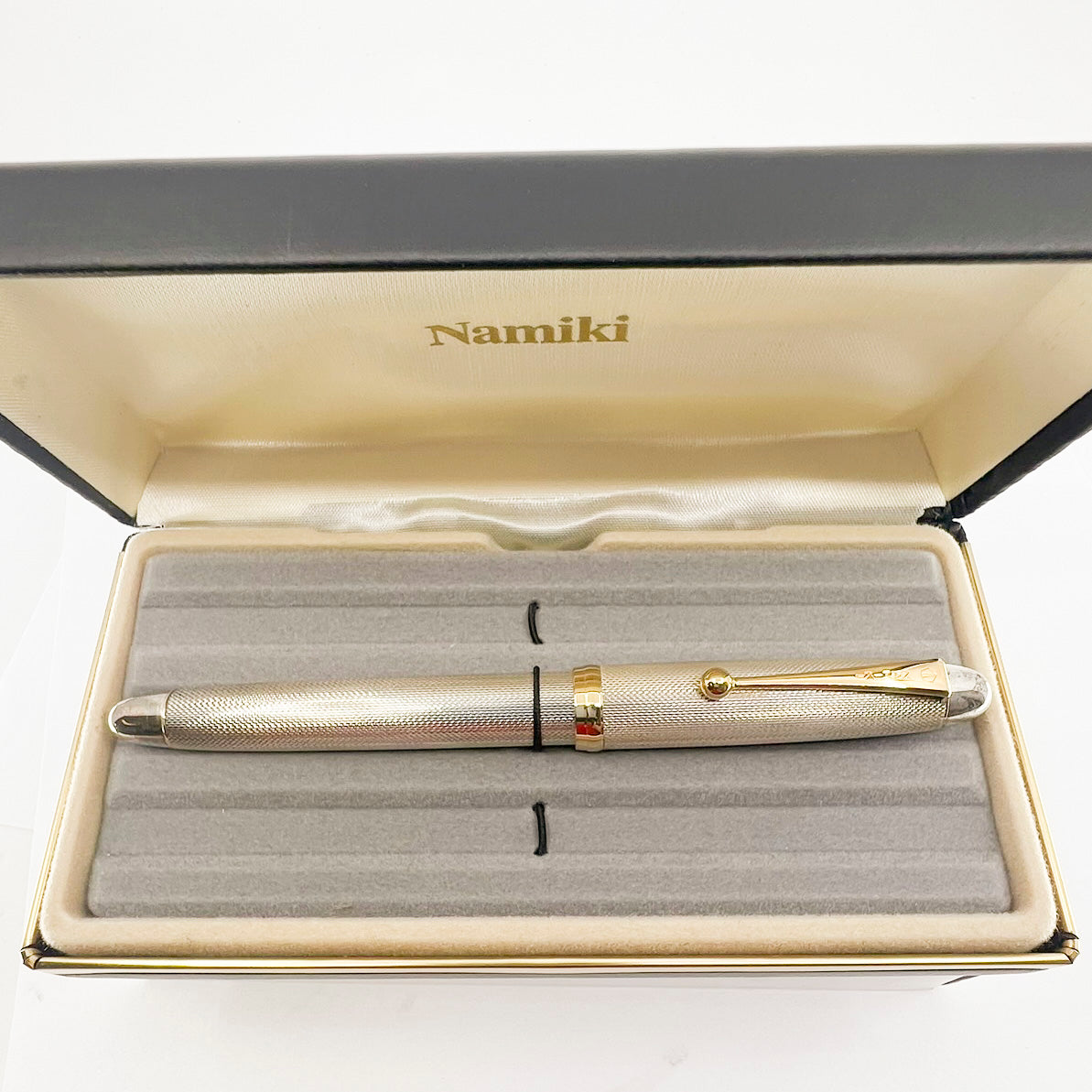 Pilot Namiki Custom Silver Rollerball - Barleycorn Design