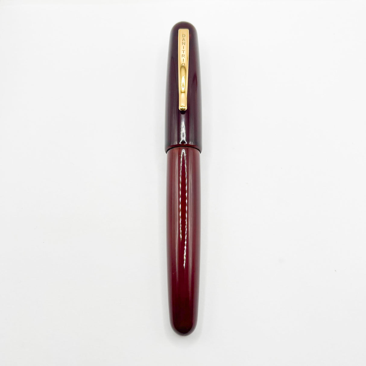 Danitrio Tami-Nuri Red  Urushi  Hand Painted Lacqueron Mikado Over-Sized Fountain Pen  - Fine 18kt Gold Nib