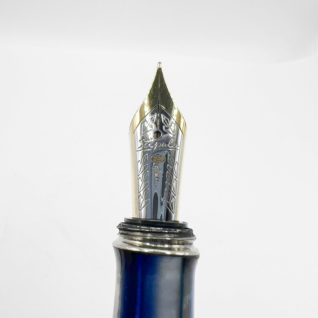 Stipula Duetto Pacific Blue Fountain Pen -  Fine 18kt Gold Nib