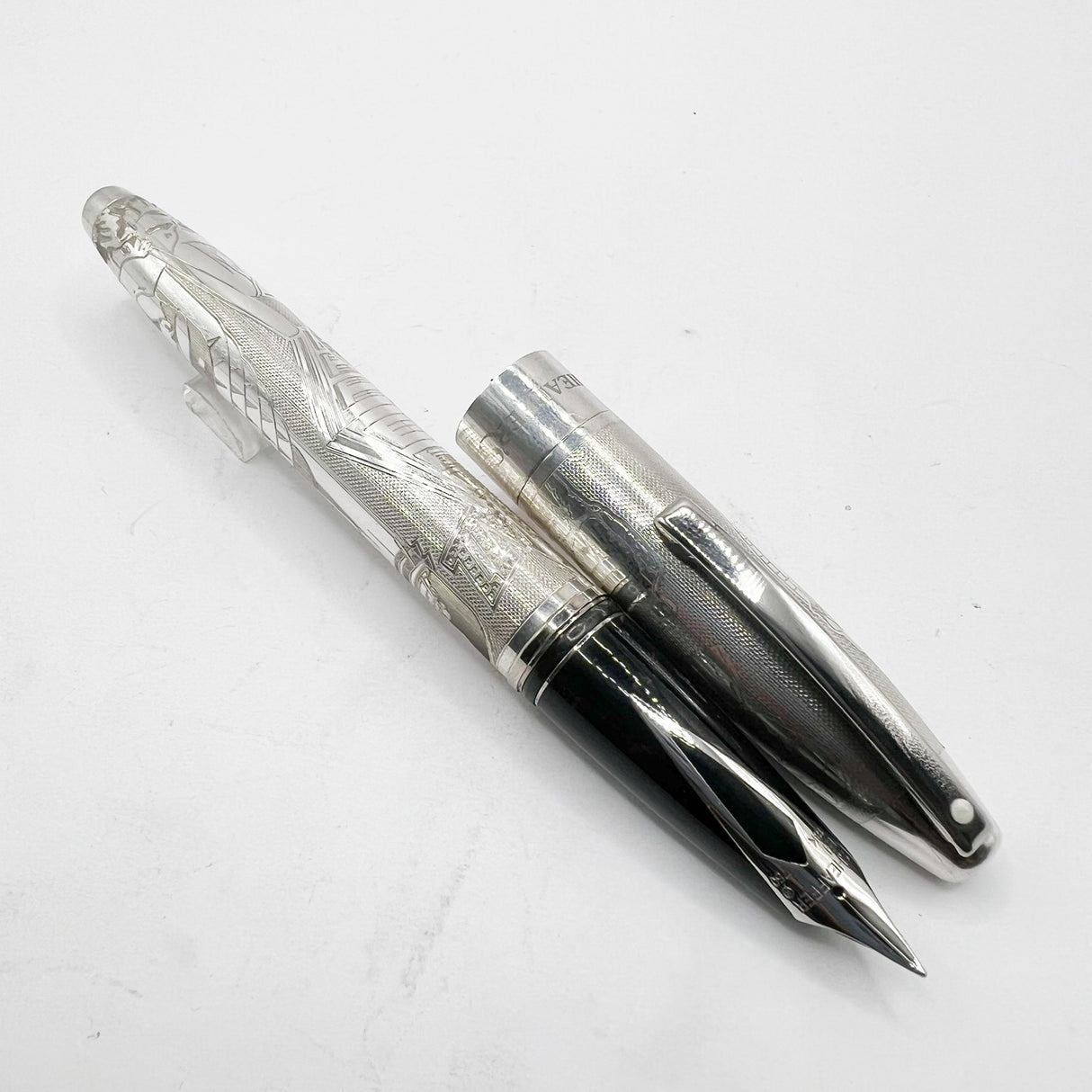 Sheaffer Roaring Twenties Sterling Silver Limited Edition Fountain Pen -  Medium 18kt Gold Nib