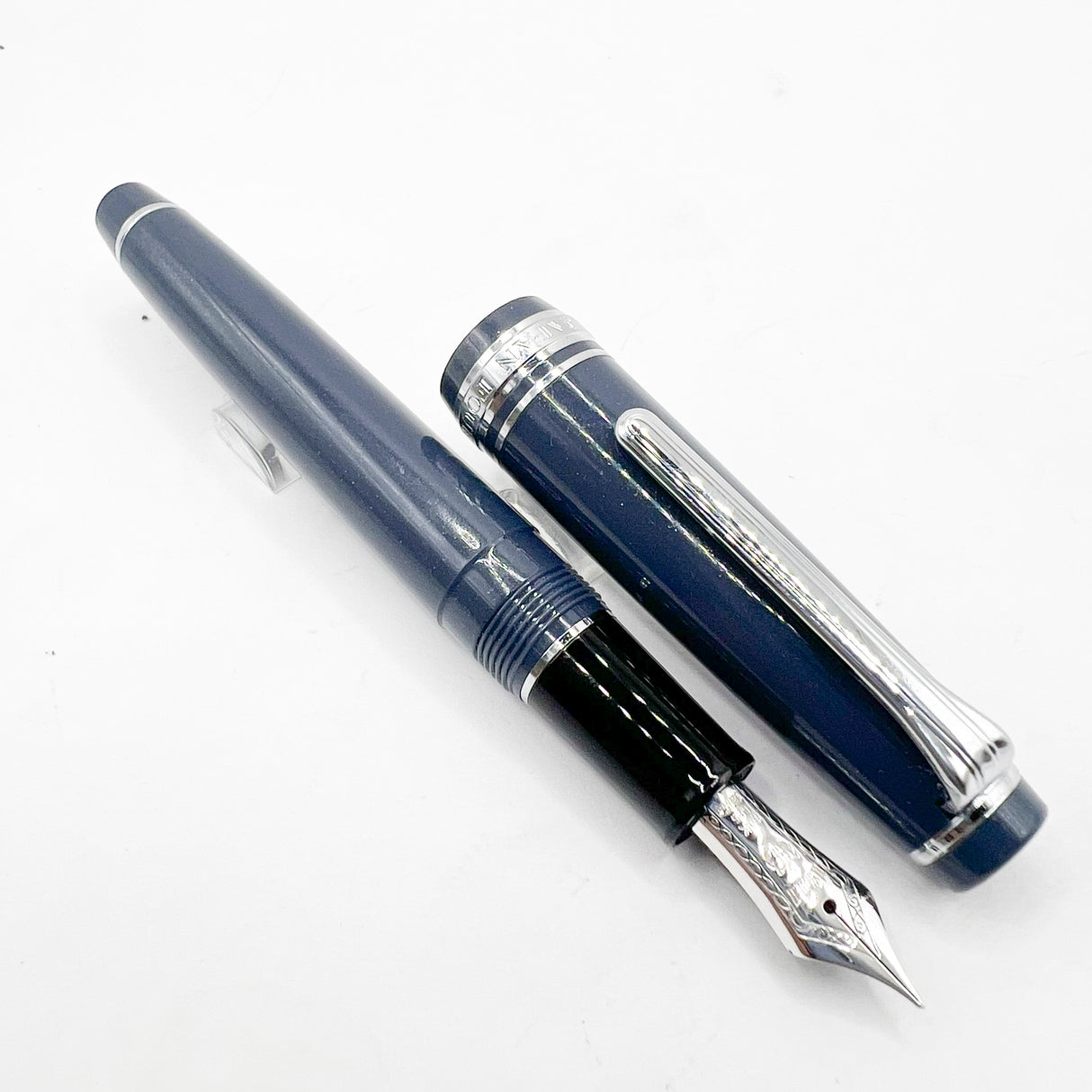 Sailor Professional Gear Slim Celestial Gray 2024 Pen of the Year Fountain Pen - Medium 14kt Gold  Nib