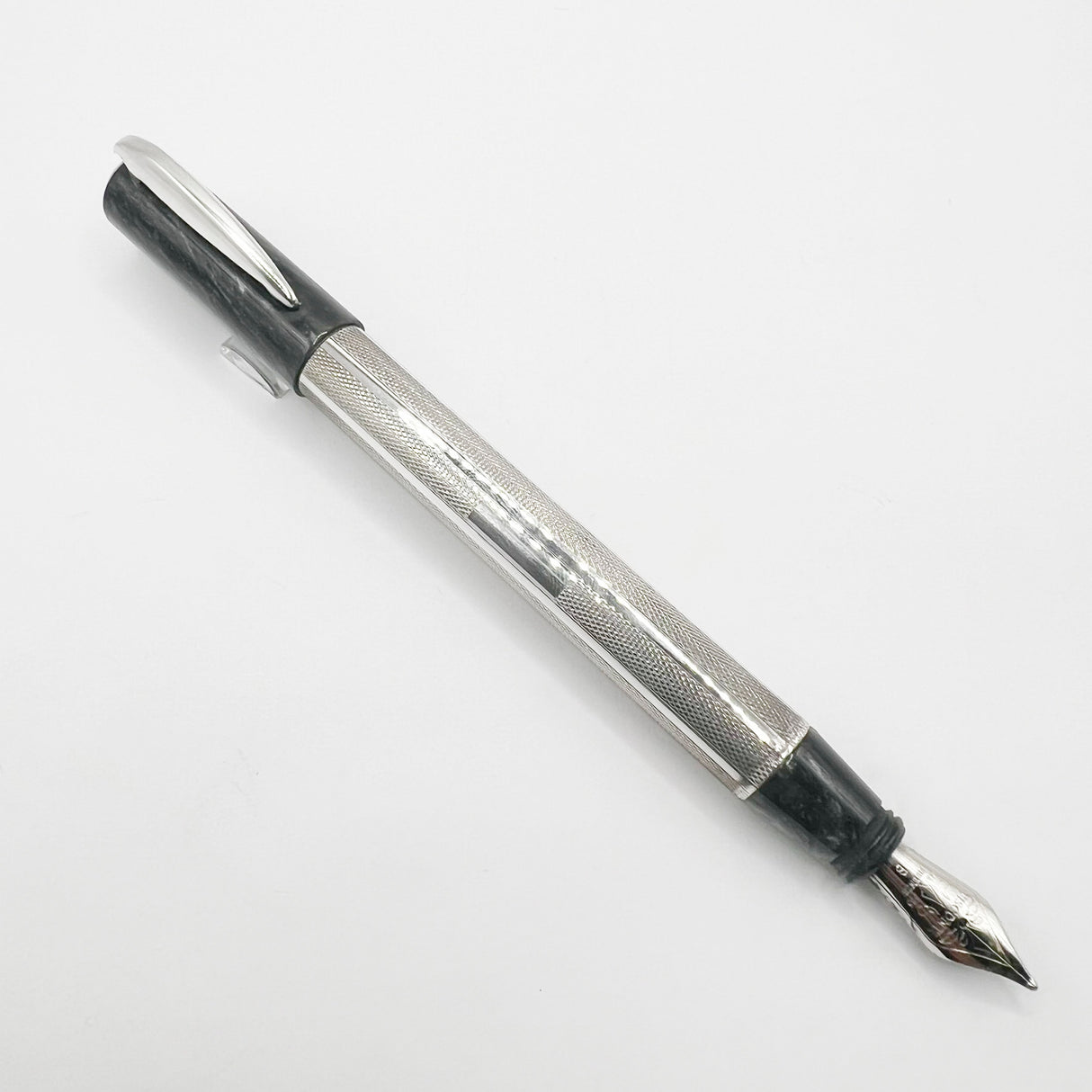 Visconti Rinascimento Stardust Grey Fountain Pen -   Broad 14kt Gold Nib
