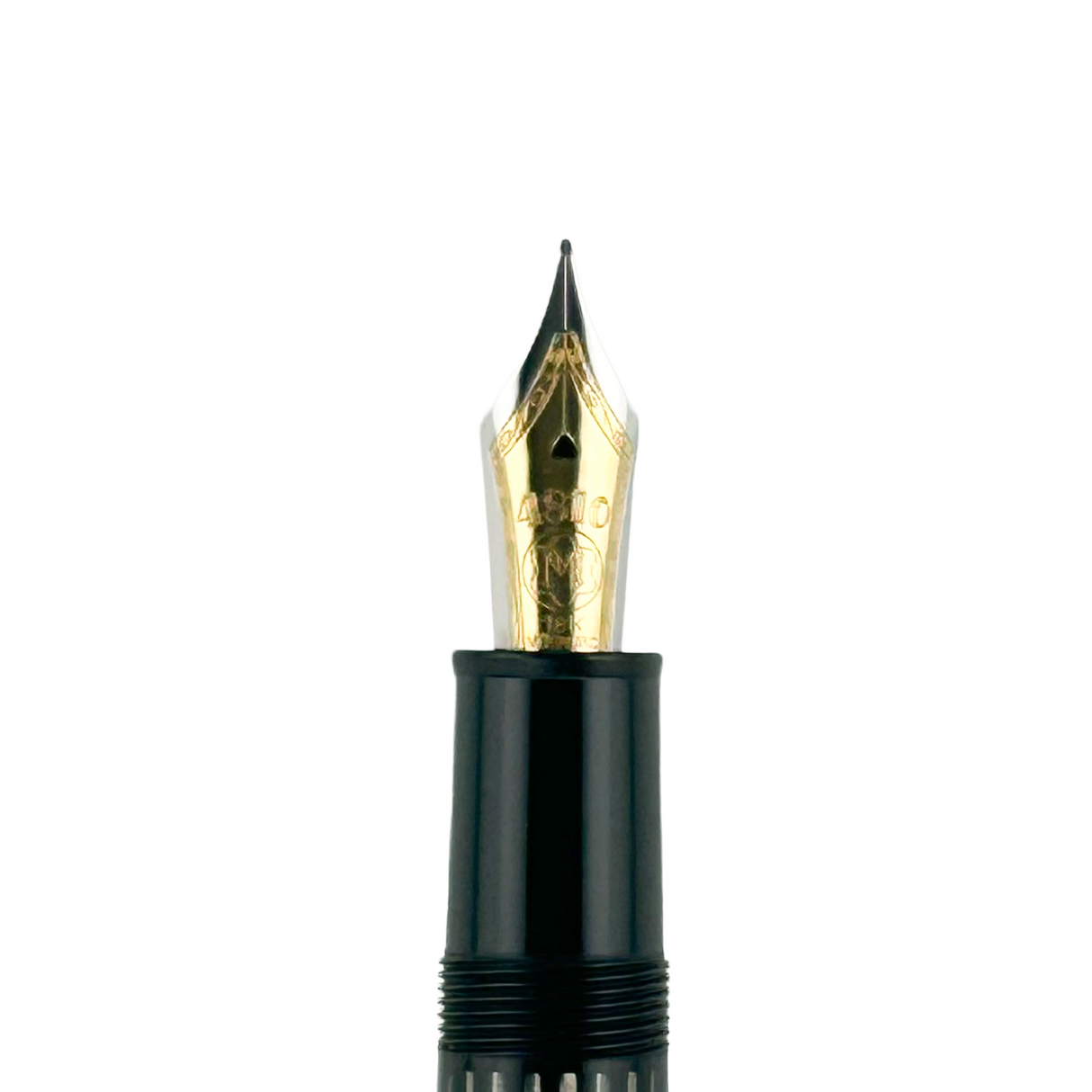 Montblanc Lorenzo De Medici Sterling Silver  Patron of the Arts Fountain Pen - Medium 18kt Gold Nib - A GRAIL Pen!
