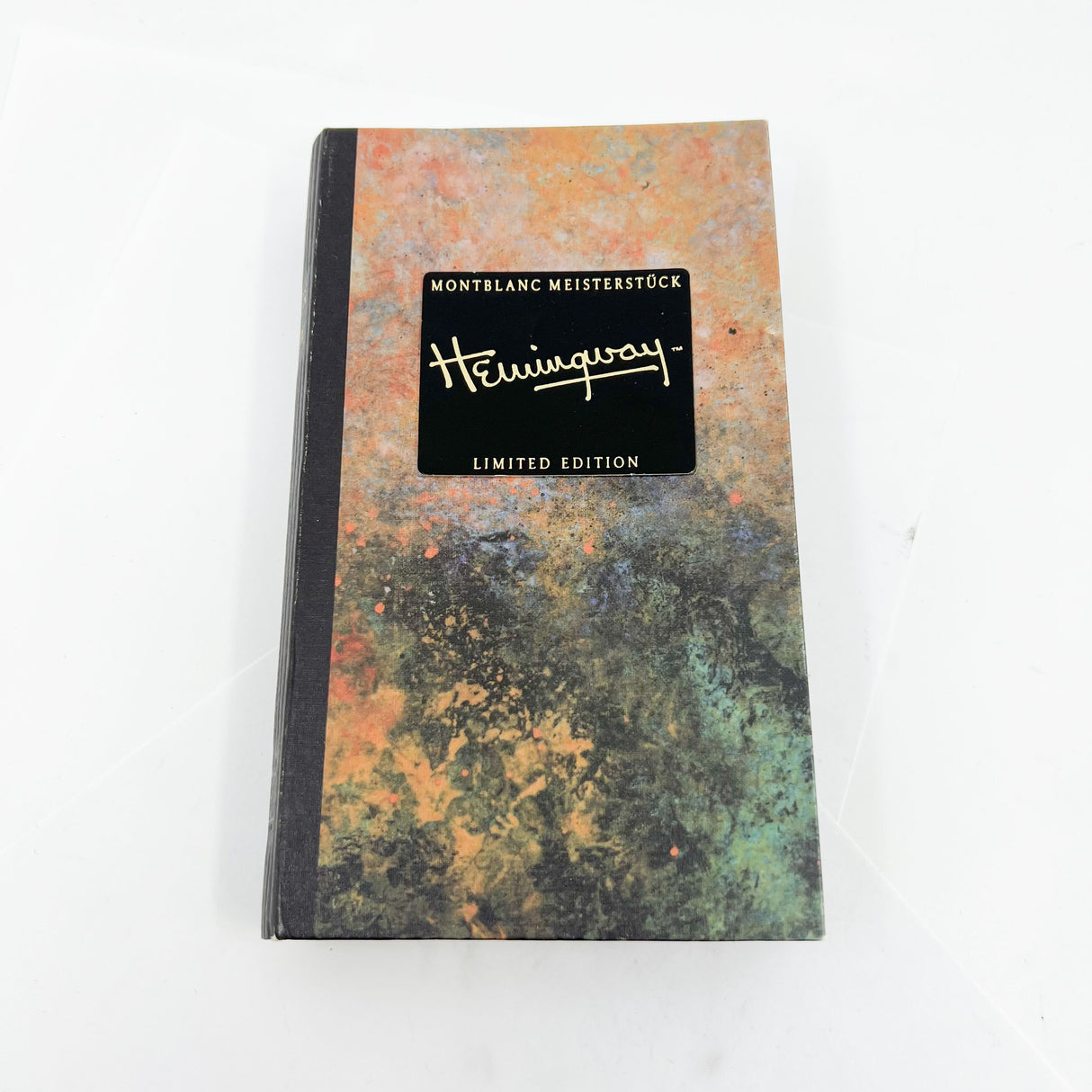 Montblanc Ernest Hemingway Writers Series Limited Edition Fountain Pen  - Medium 18kt Gold Nib