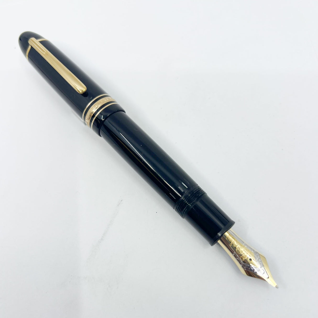 Montblanc Meisterstuck Black Resin #149 (Largest) Fountain Pen - Medium 18kt Gold Nib