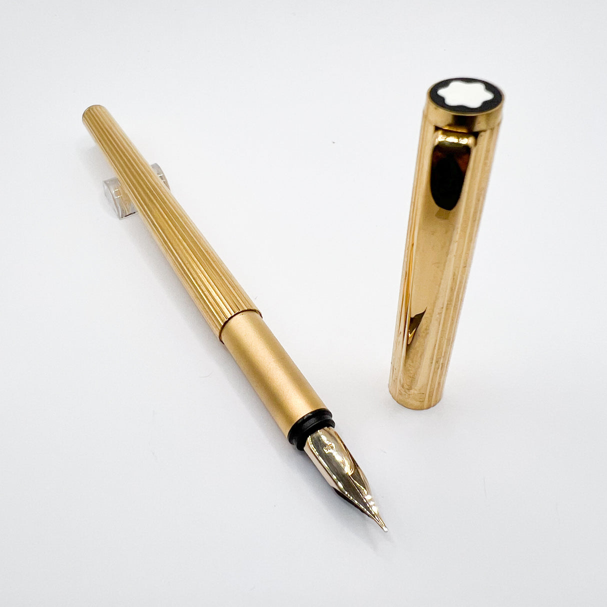 Montblanc Noblesse Gold-Plated Fluted Vertical Lines Fountain Pen  - Extra Fine 14kt Gold Nib