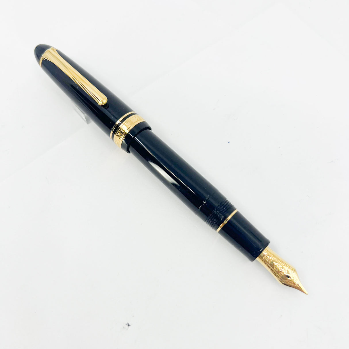 Sailor Black 1911L Large Fountain Pen  - Broad 21kt Gold Nib