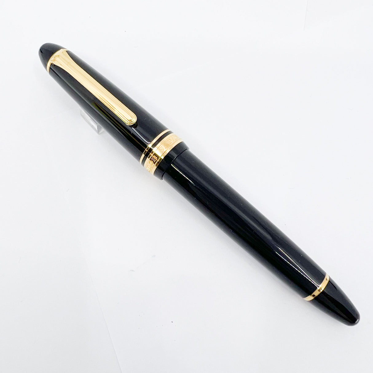 Sailor Black 1911L Large Fountain Pen  - Broad 21kt Gold Nib