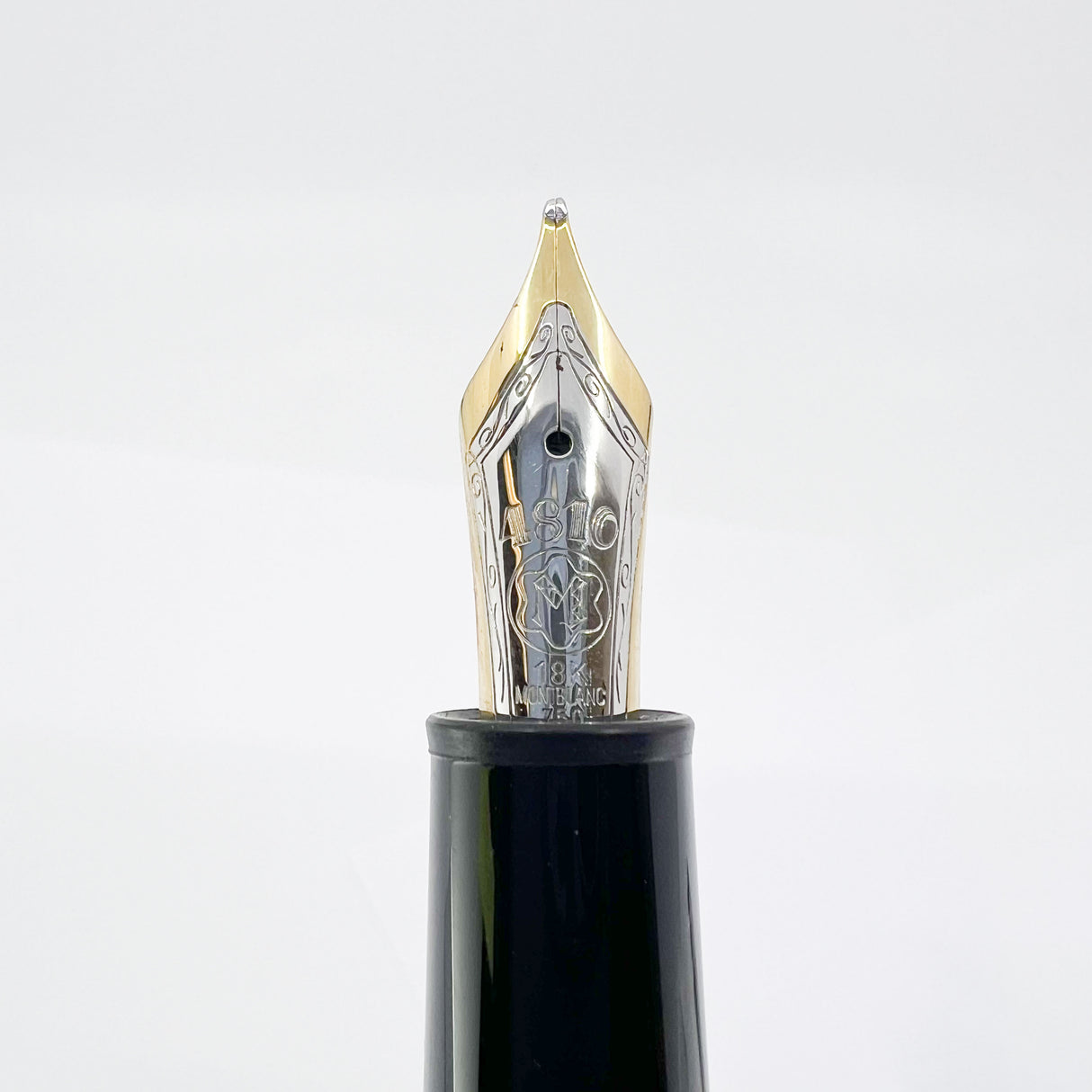 Montblanc Meisterstuck Solitaire Stainless Steel Le Grand 146 Fountain Pen