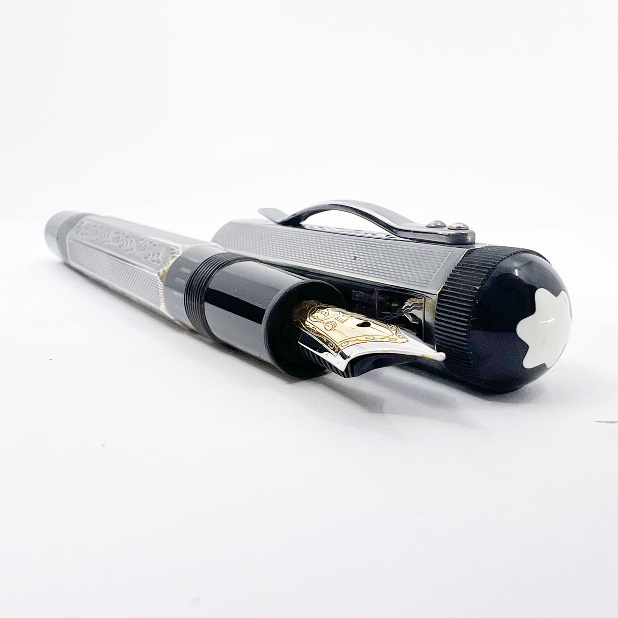 Montblanc Lorenzo de Medici Patron of the Arts Limited Edition Fountain Pen  - A GRAIL Pen!!