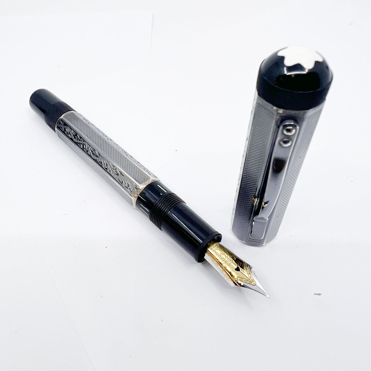 Montblanc Lorenzo de Medici Patron of the Arts Limited Edition Fountain Pen  - A GRAIL Pen!!
