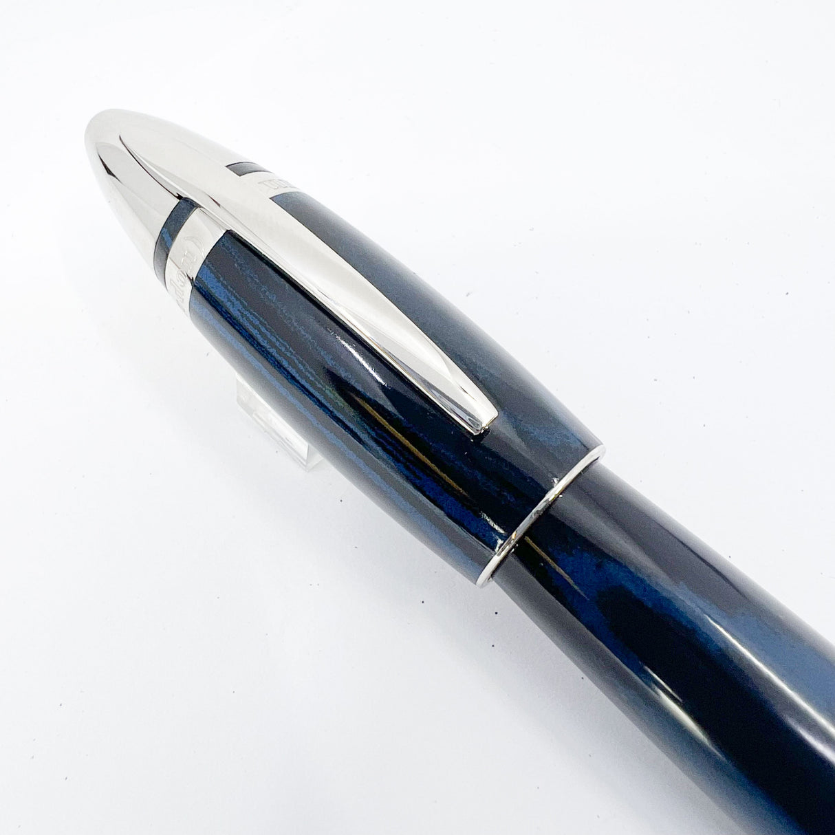 Underwood (London) Piccadilly Ebonite Blue/Black Ripple  Fountain Pen - Medium 18kt Gold Nib