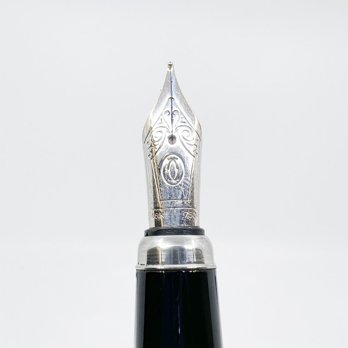 Louis Cartier Dandy Platinum Plated & Black Lacquered Striped Limited Edition Fountain Pen - Medium 18kt Gold Nib - A Perfect User!