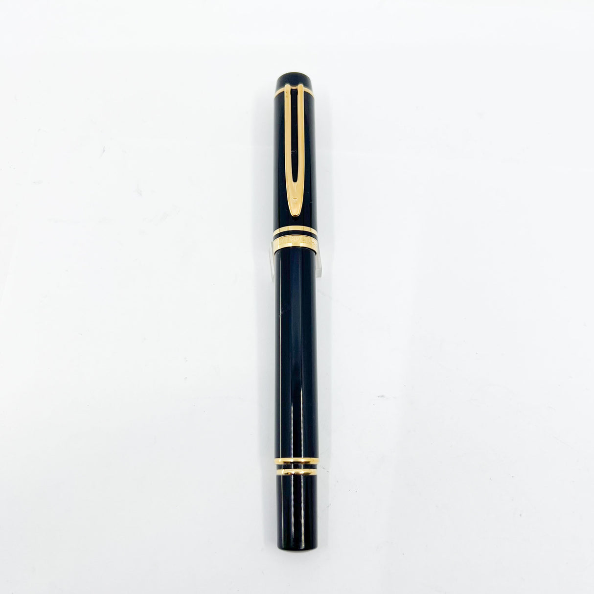 Waterman Man 100 Black Fountain Pen - Extra Fine 18kt Gold Nib