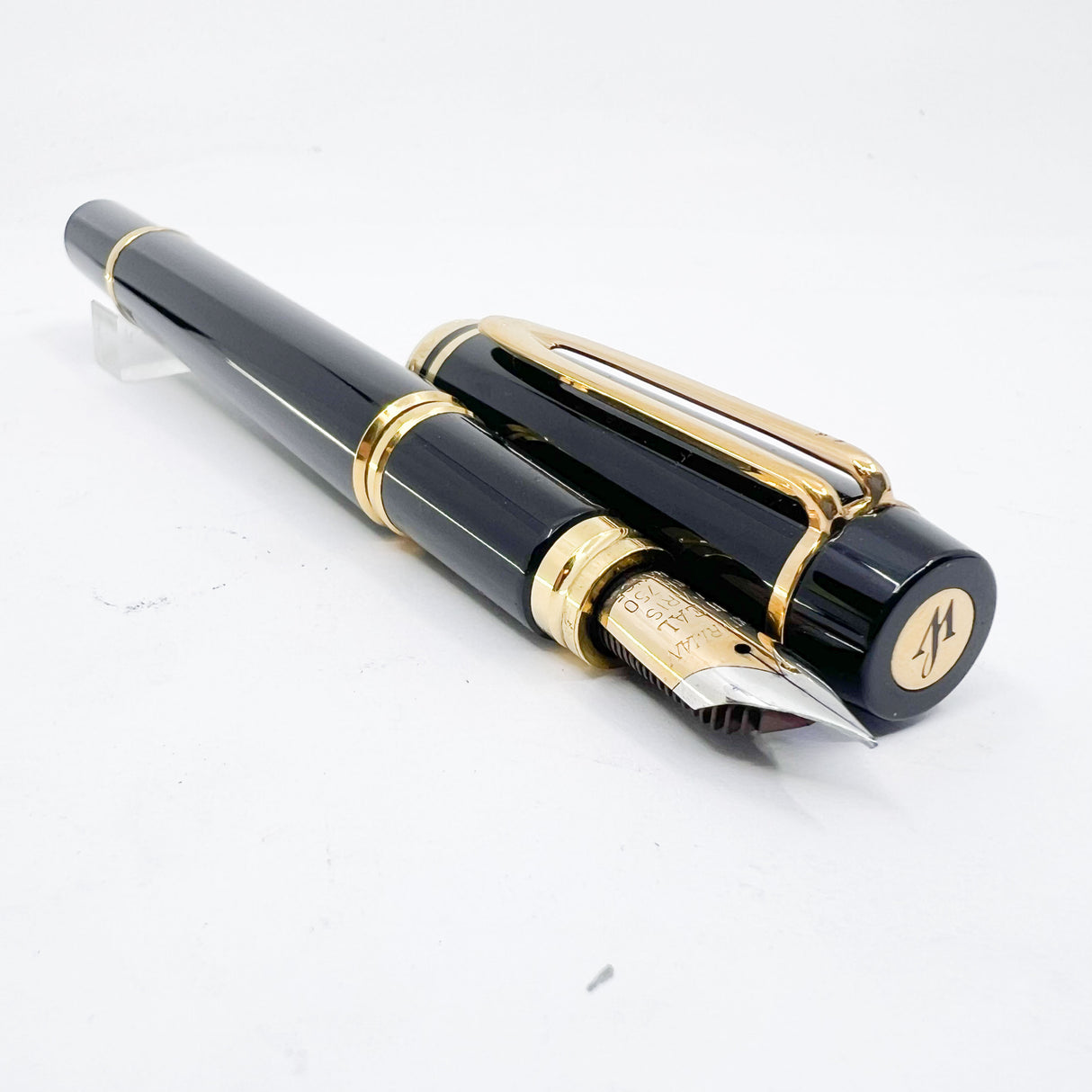Waterman Man 100 Black Fountain Pen - Extra Fine 18kt Gold Nib