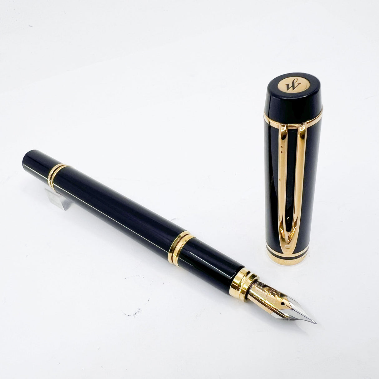 Waterman Man 100 Black Fountain Pen - Extra Fine 18kt Gold Nib