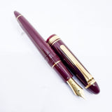 Sailor 1911 Standard Size Glossy Maroon Fountain Pen - Fine 14kt Gold Nib