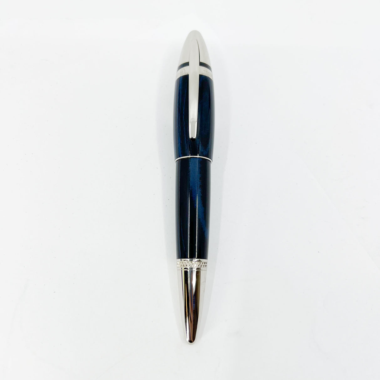 Underwood (London) Piccadilly Ebonite Blue/Black Ripple  Fountain Pen - Medium 18kt Gold Nib
