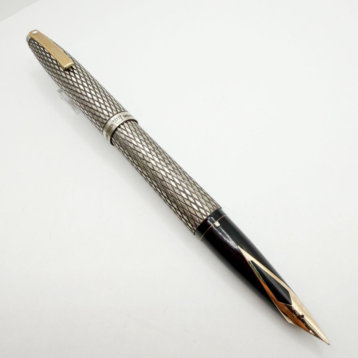 Sheaffer Imperial Sterling Silver Diamond-Shape Design Fountain Pen - Fine 14kt Gold Nib