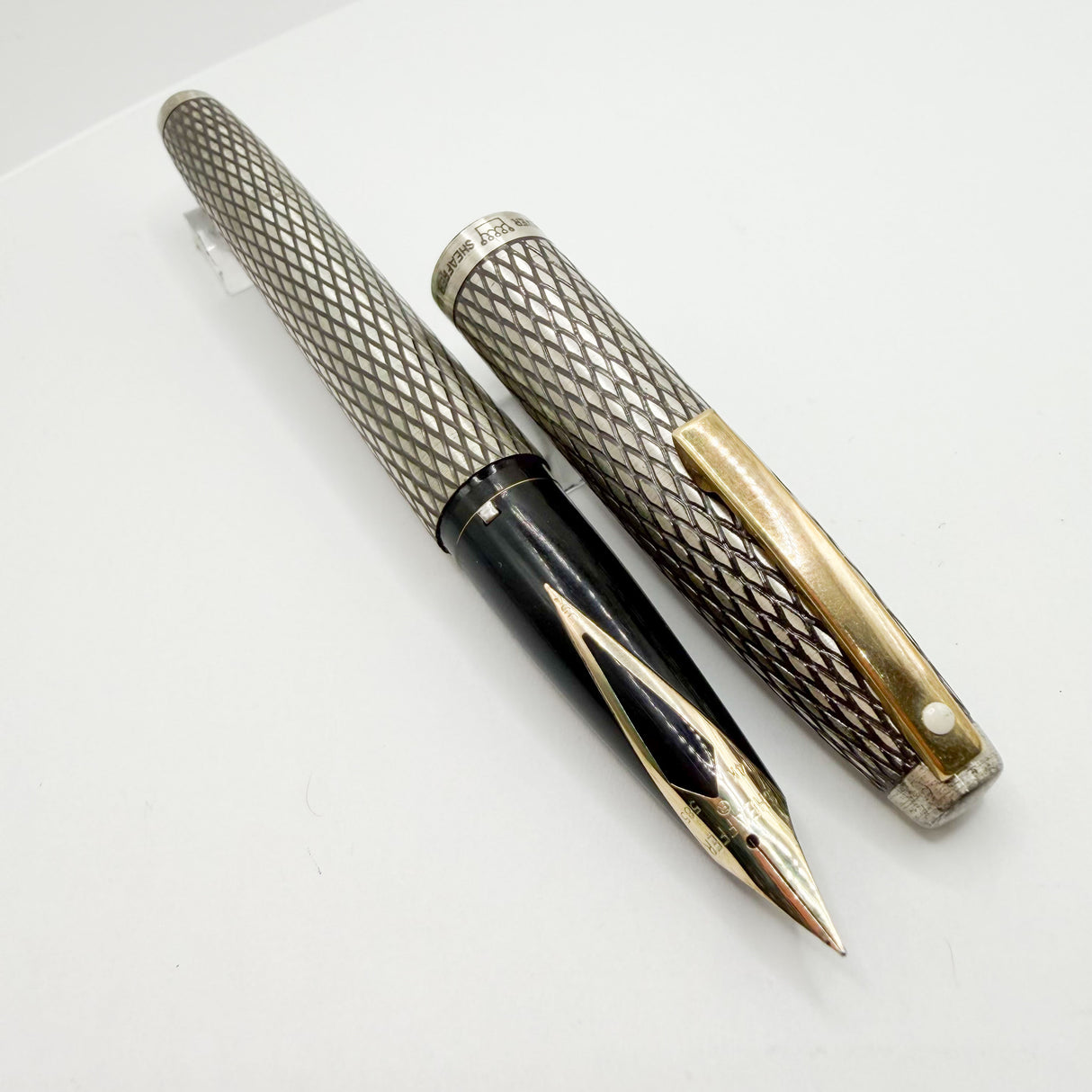 Sheaffer Imperial Sterling Silver Diamond-Shape Design Fountain Pen - Fine 14kt Gold Nib