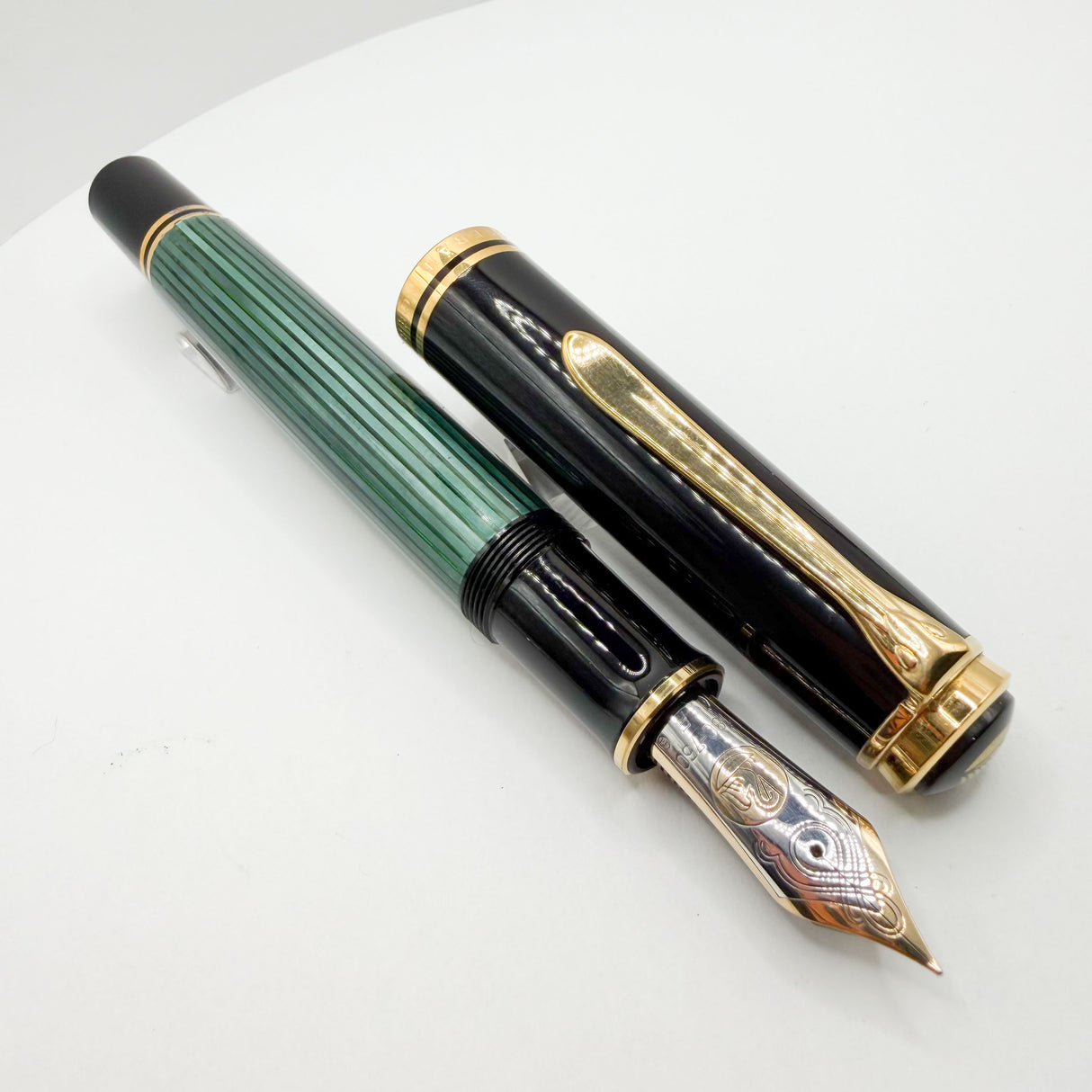 Pelikan Souveran M1000 Black/Green Striped Fountain Pen (Largest)  - Fine 18kt Gold Nib