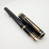 Sheaffer Connaisseur Black Fountain Pen - Medium 18kt Gold Nib