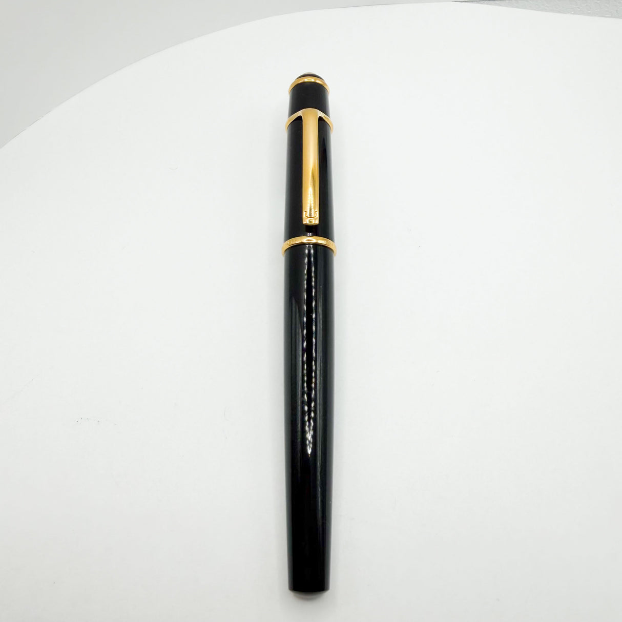 Cartier Diabolo Black Composite Fountain Pen - Medium 18kt Gold Nib