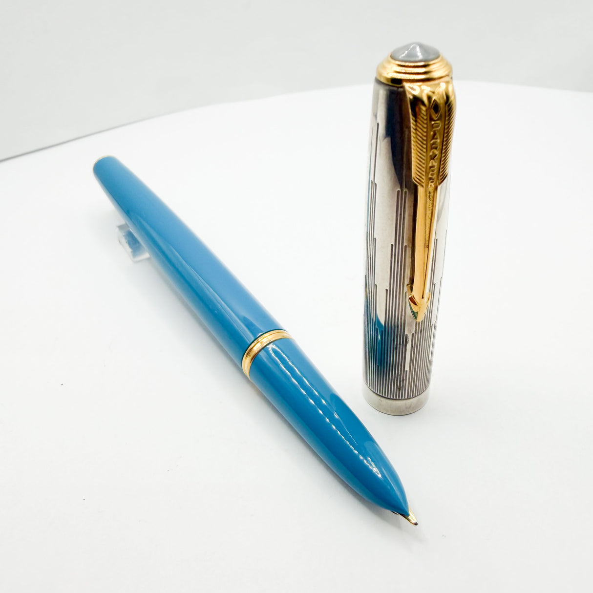 Parker 51 Special Edition Sterling Silver & Vista Blue Fountain Pen - Medium 18kt Gold  Nib