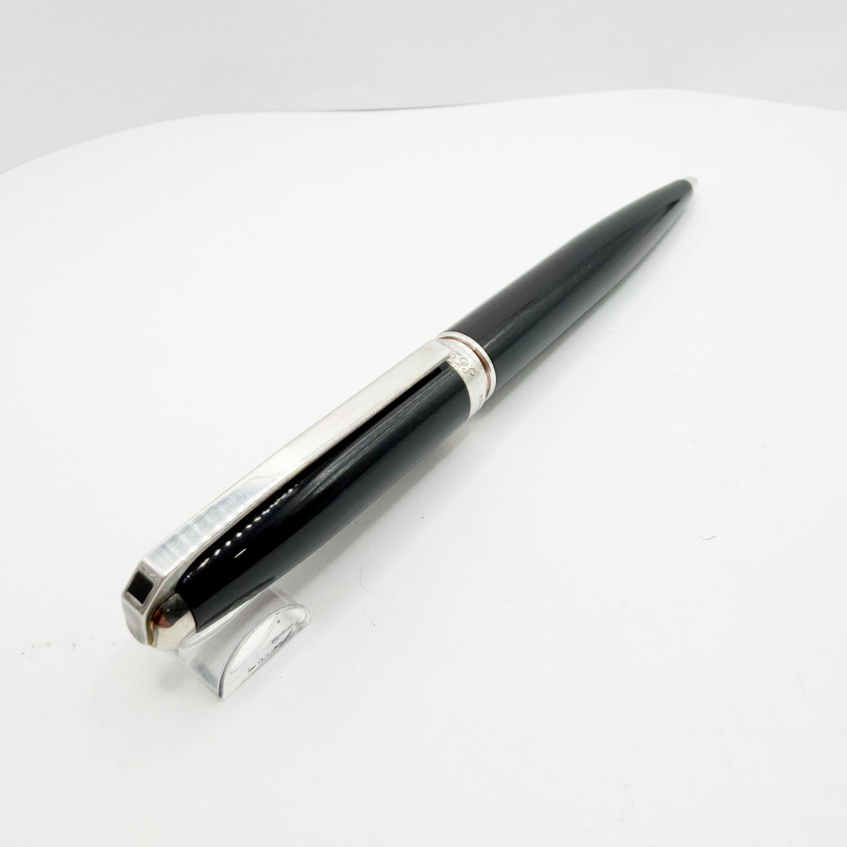 S.T. DuPont Anthracite Gray Lacque  Fidelio Ballpoint Pen