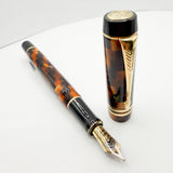 Parker Duofold Amber Check International Fountain Pen - Medium Italic 18kt Gold Nib
