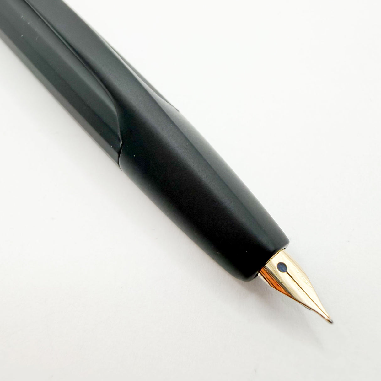 Pilot Namiki Black Matte Vanishing Point Fountain Pen - 1990s Style Multi-Facetted  Body  - Fine 14kt Gold  Nib