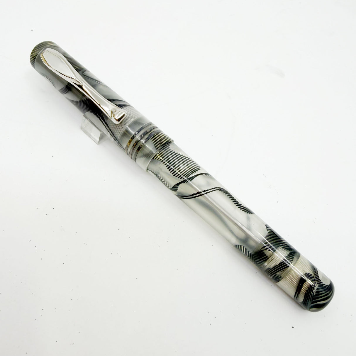 Visconti Voyager  Demonstrator Limited Edition Fountain Pen -  Fine 18kt Gold  Nib