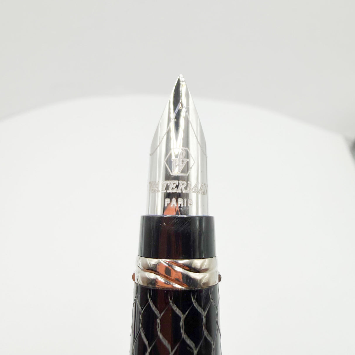 Waterman Liaison "Cobra" Fountain Pen - Fine 18kt Gold Nib - Rare, Especially in this Pristine Never-Used Condition!