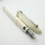 OMAS White 360 Triangular Fountain Pen - Flexible Fine 18kt Gold Nib