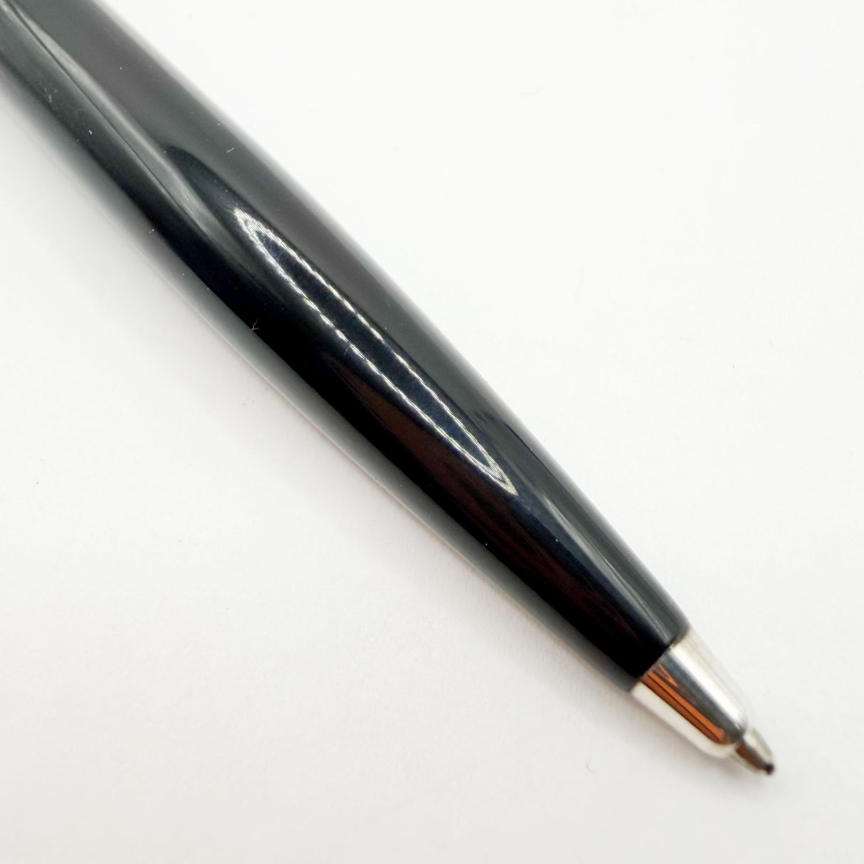 S.T. DuPont Anthracite Gray Lacque  Fidelio Ballpoint Pen